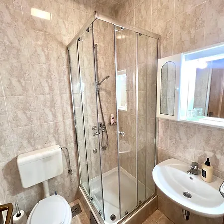 فندق مبيت وإفطار Paxora Sobe - *