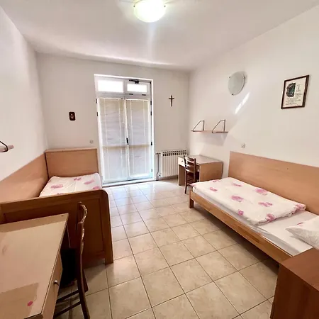 Paxora Sobe - Bed & Breakfast 3*