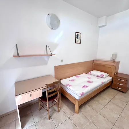 Paxora Sobe - Mostar