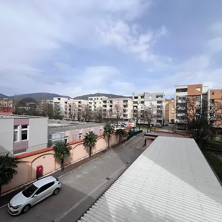 Paxora Sobe -