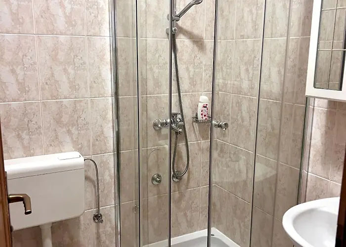 Paxora Sobe - Mostar