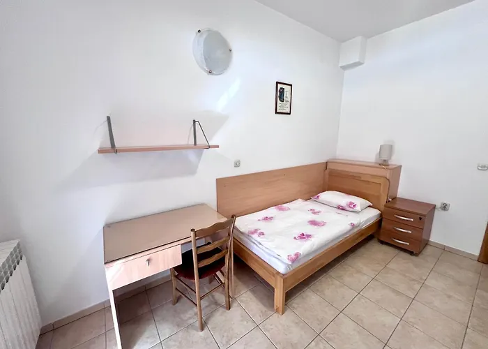 Paxora Sobe - Mostar